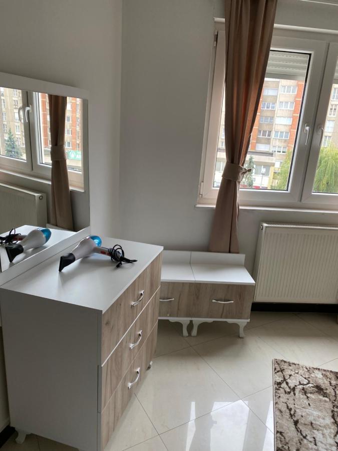 Capital Apartment Prishtina Приштина Екстер'єр фото