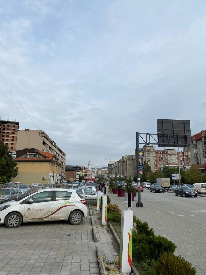 Capital Apartment Prishtina Приштина Екстер'єр фото